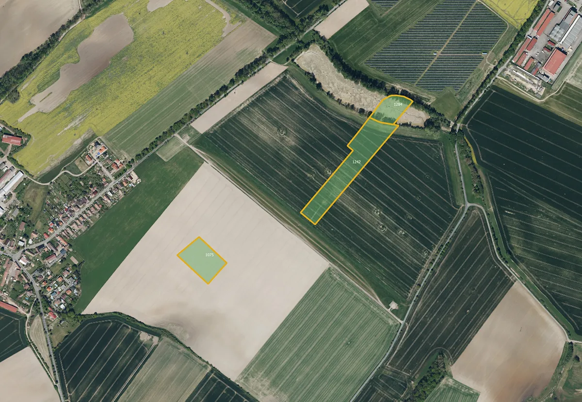 Prodej pole 25654 m²